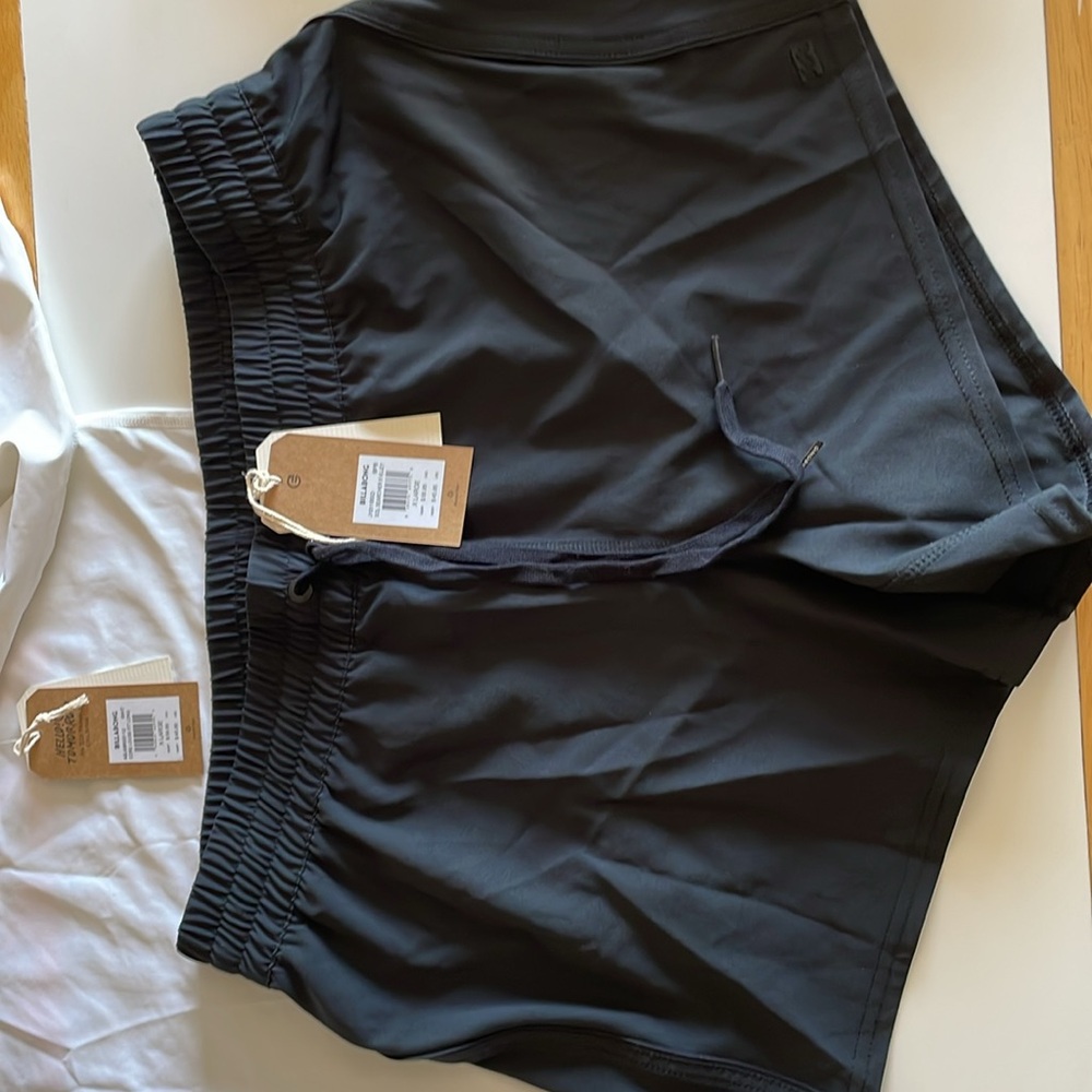 UPF Billabong Black Athletic Top and Shorts Sz XL - Picture 2 of 14